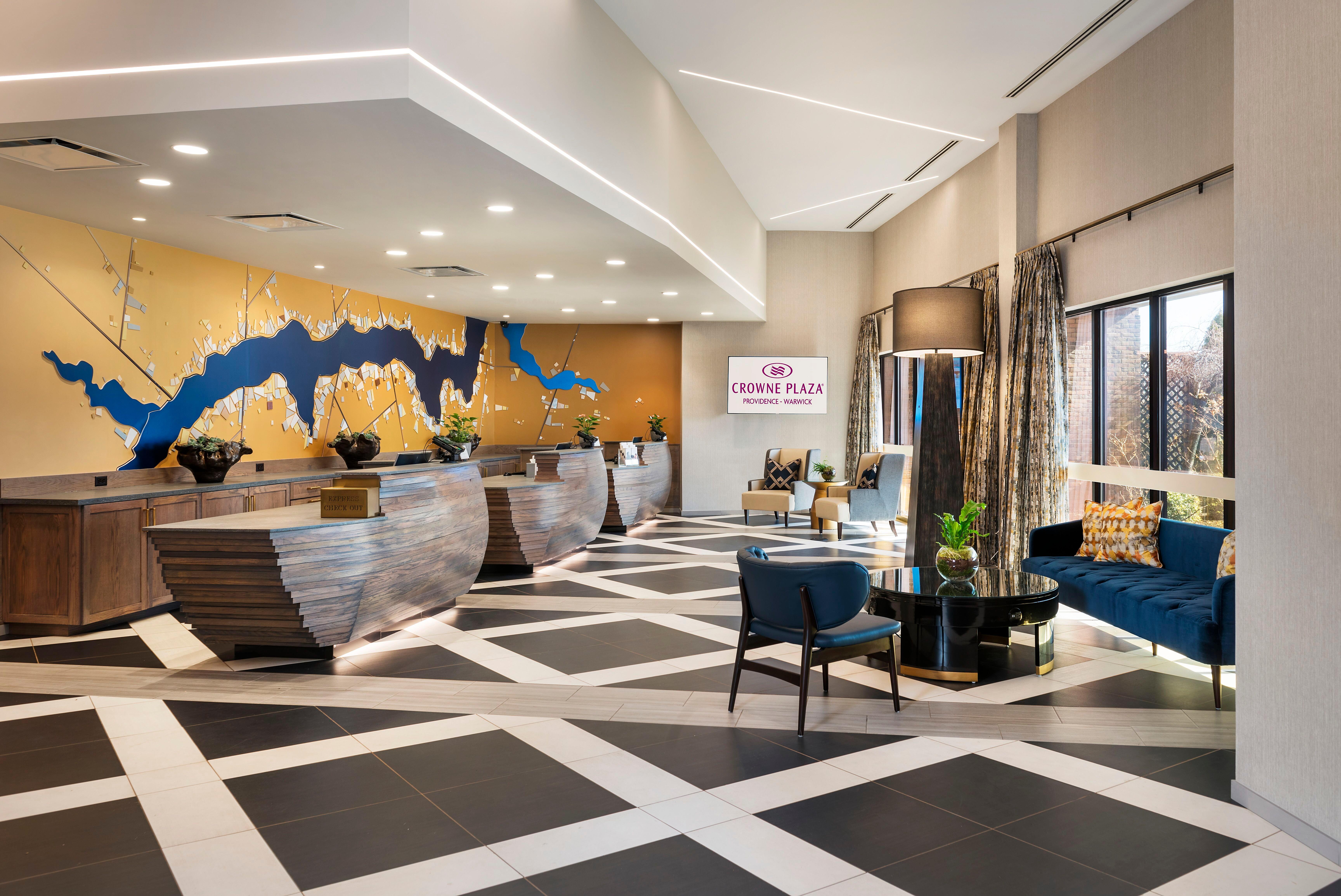 Crowne Plaza Providence-Warwick Hotel Exterior photo